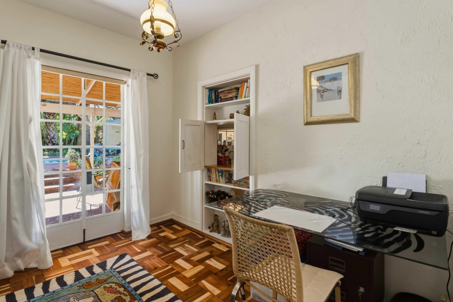 9 Bedroom Property for Sale in Golden Acre Western Cape